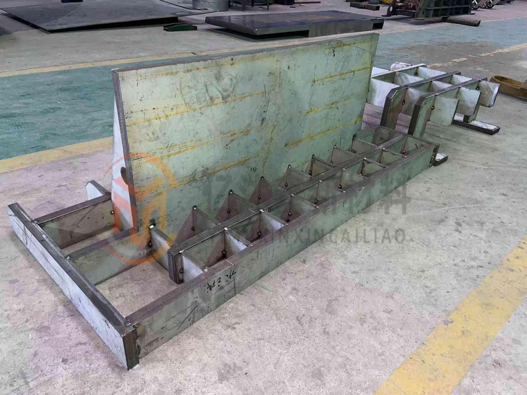 結(jié)晶器,結(jié)晶器支架