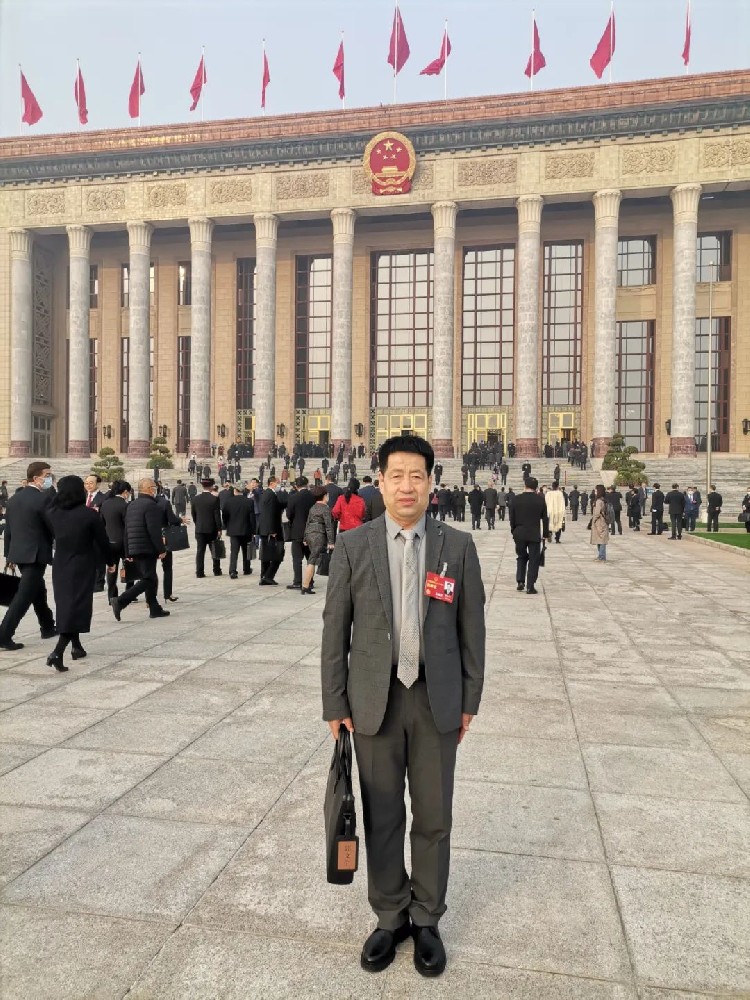 全國(guó)人大代表郭文生