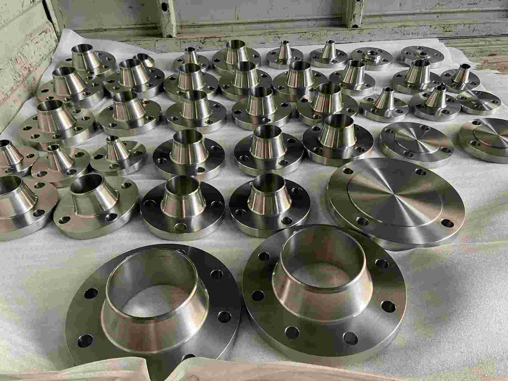 鈦法蘭,帶頸法蘭