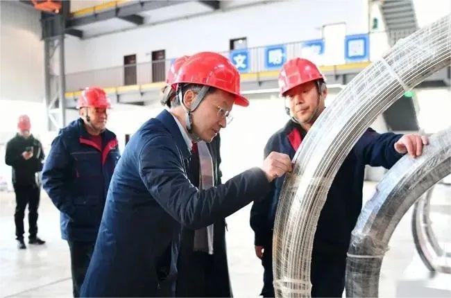 新華社陜西分社來寶雞調(diào)研鈦產(chǎn)業(yè)發(fā)展