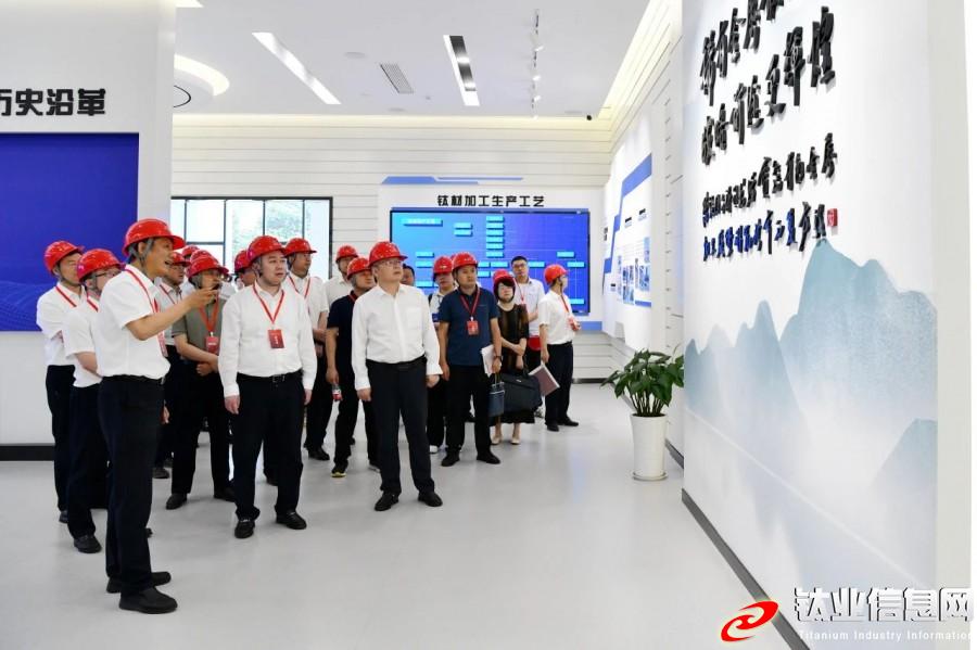 共享新機(jī)遇 共創(chuàng)新未來——陜西有色金屬集團(tuán)高端新材料產(chǎn)品推介會在寶雞舉行